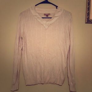 WOMAN'S LONG-SLEEVE, V-NECK SWEATER